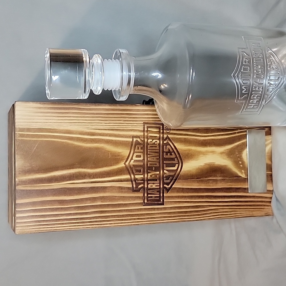 Harley Davidson Glass Decanter with Wooden Storage Box NWOT